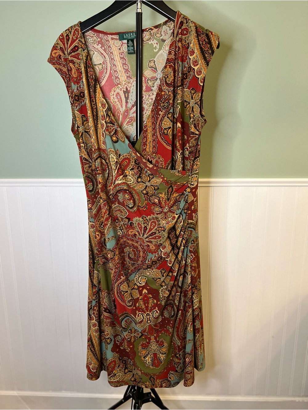 Ralph Lauren Petite Red Multi Paisley Wrap-Style Midi Dress. Size L